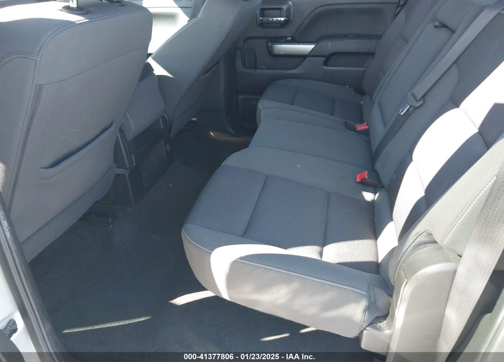2018 CHEVROLET SILVERADO 1500 VIN: 3GCPCREH6JG359777