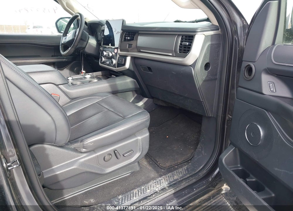 2024 FORD EXPEDITION XLT MAX VIN: 1FMJK1J80REA15666