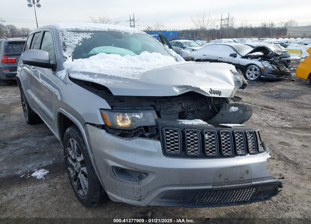 2019 JEEP GRAND CHEROKEE ALTITUDE 4X4 VIN: 1C4RJFAG3KC588187
