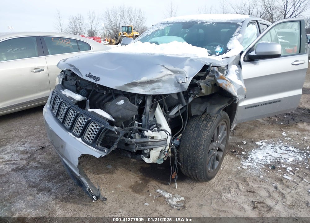 2019 JEEP GRAND CHEROKEE ALTITUDE 4X4 VIN: 1C4RJFAG3KC588187