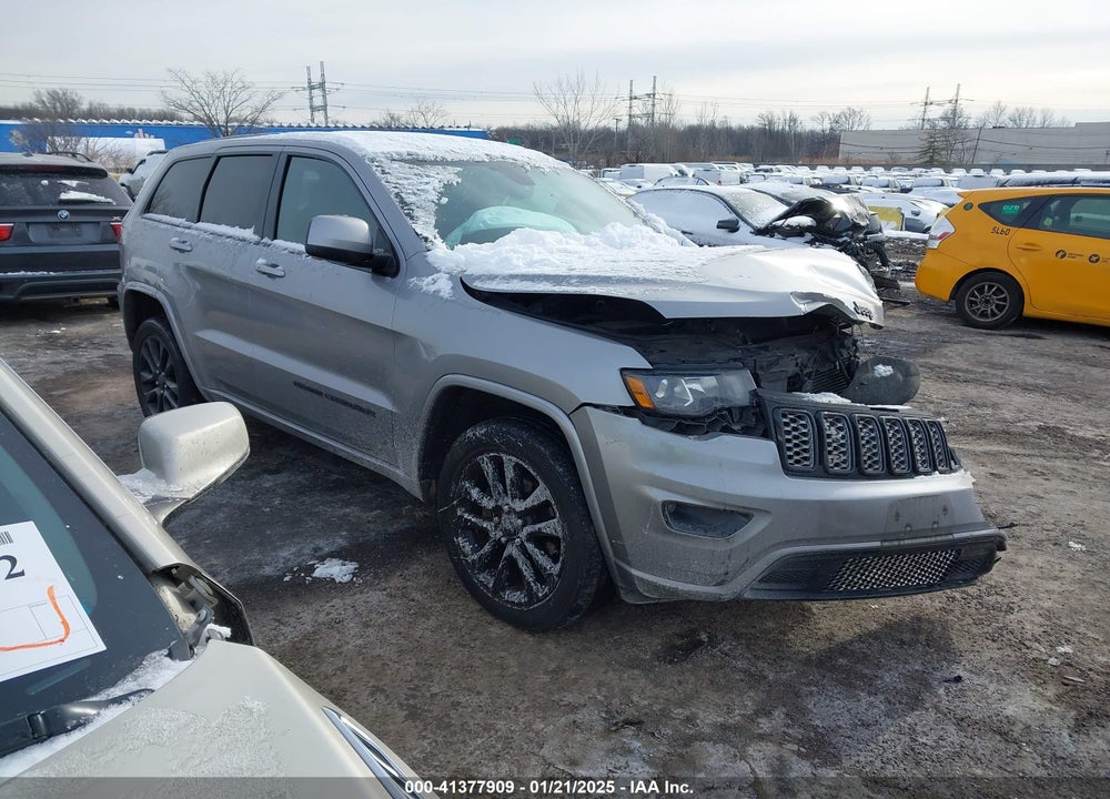 2019 JEEP GRAND CHEROKEE ALTITUDE 4X4 VIN: 1C4RJFAG3KC588187