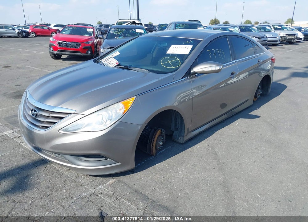 2014 HYUNDAI SONATA GLS VIN: 5NPEB4AC1EH833901