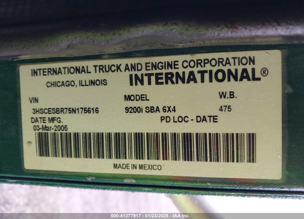 2005 INTERNATIONAL 9200 9200I VIN: 3HSCESBR75N175616