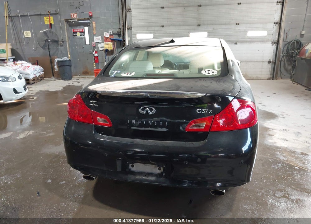 2011 INFINITI G37X VIN: JN1CV6AR4BM352432