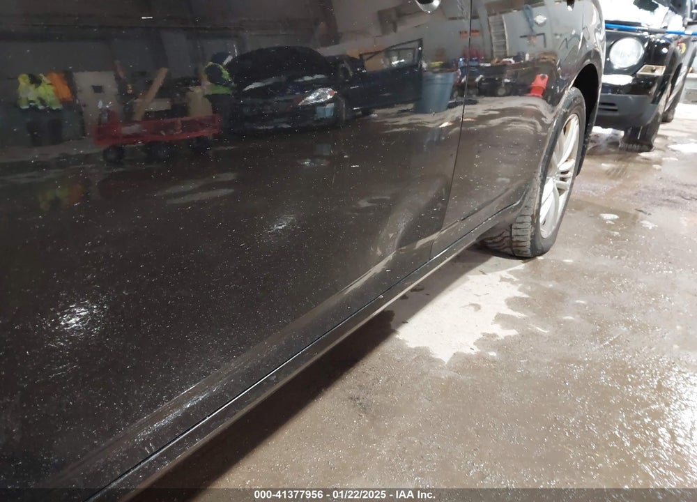 2011 INFINITI G37X VIN: JN1CV6AR4BM352432