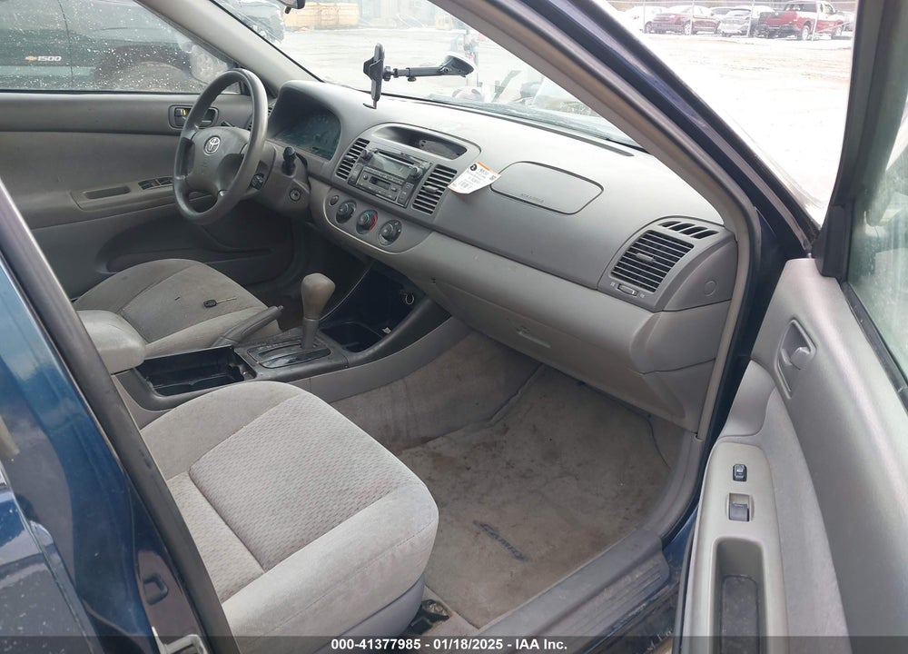 2004 TOYOTA CAMRY LE VIN: 4T1BE32K84U286054