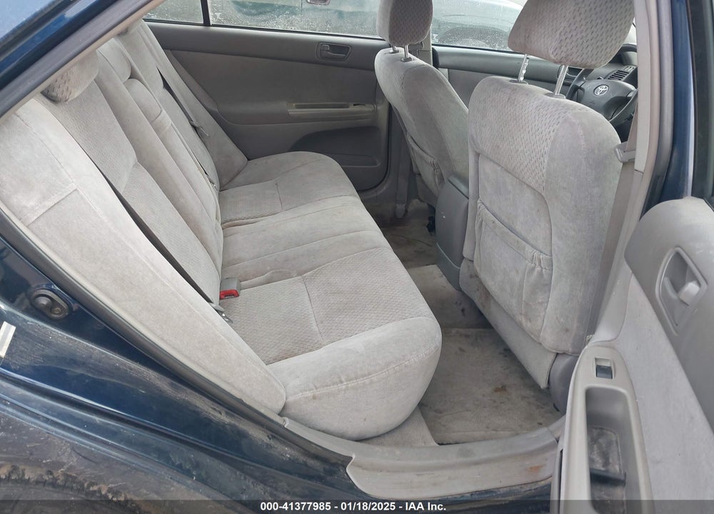 2004 TOYOTA CAMRY LE VIN: 4T1BE32K84U286054