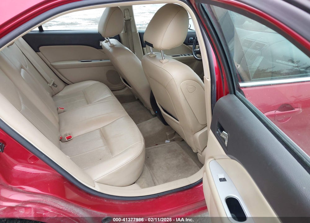 2010 MERCURY MILAN VIN: 3MEHM0JG5AR661073