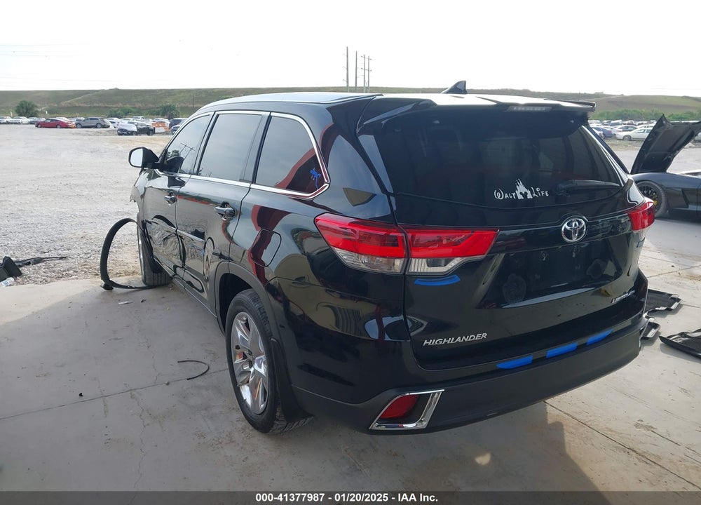 2019 TOYOTA HIGHLANDER VIN: 5TDDZRFH6KS745778