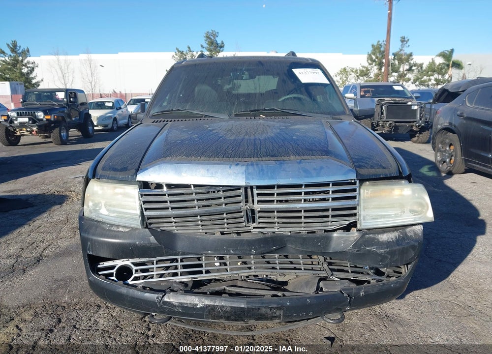 2007 LINCOLN NAVIGATOR ULTIMATE VIN: 5LMFU275X7LJ17484