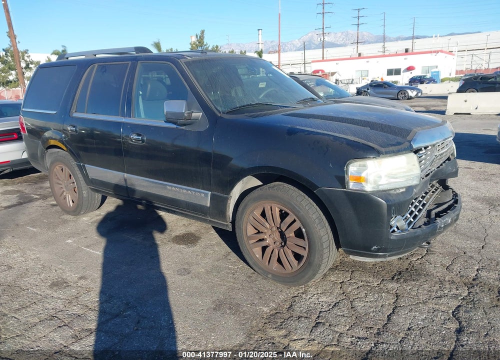 2007 LINCOLN NAVIGATOR ULTIMATE VIN: 5LMFU275X7LJ17484