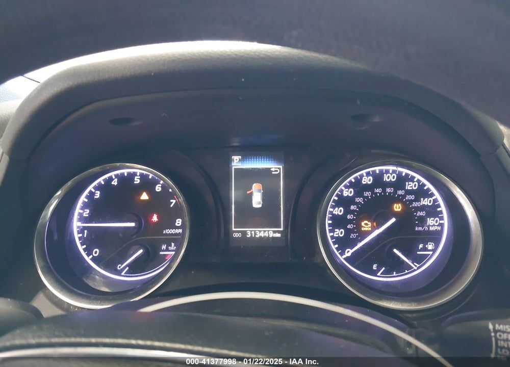 2019 TOYOTA CAMRY VIN: 4T1B11HK4KU256604