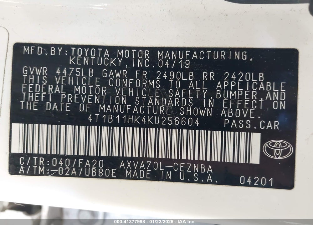 2019 TOYOTA CAMRY VIN: 4T1B11HK4KU256604