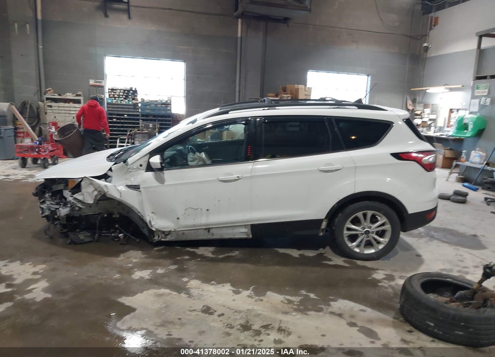2018 FORD ESCAPE UNKNOWN VIN: 1FMCU9GD3JUC24464