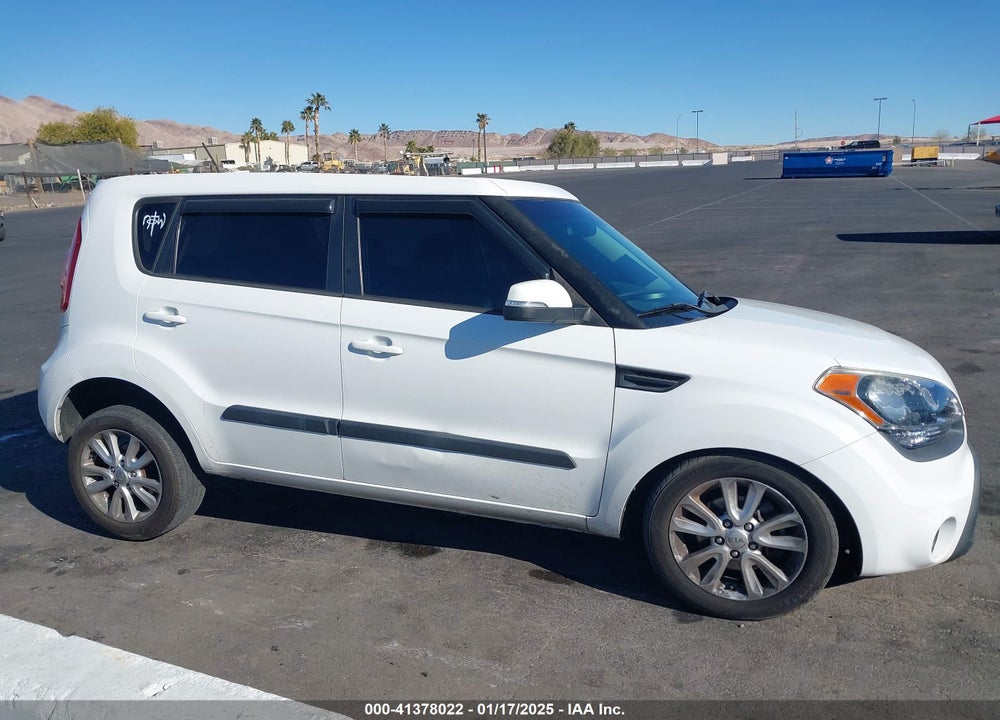 2013 KIA SOUL VIN: KNDJT2A64D7508916