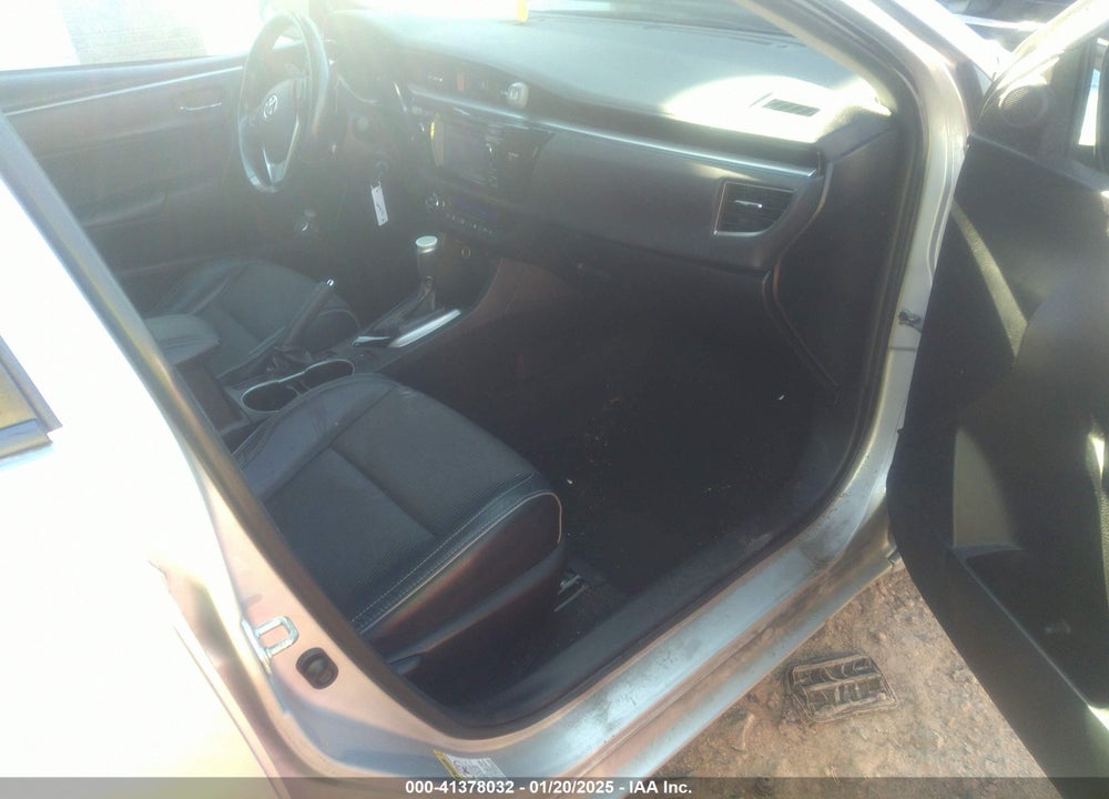 2014 TOYOTA COROLLA VIN: 5YFBURHE5EP140835