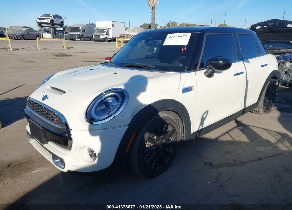 2020 MINI HARDTOP VIN: WMWXU9C06L2L54257