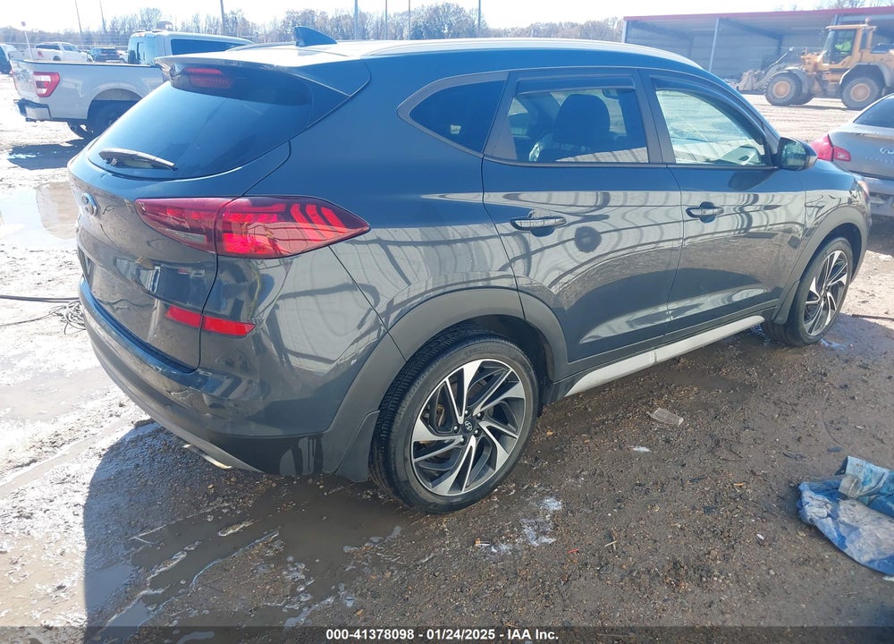 2021 HYUNDAI TUCSON SPORT VIN: KM8J33ALXMU330504