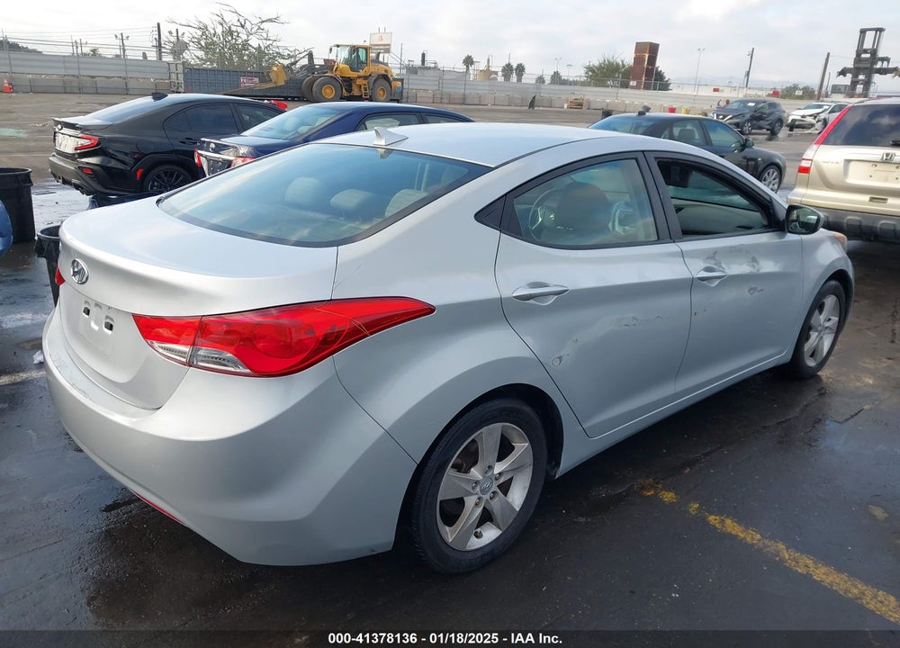 2011 HYUNDAI ELANTRA VIN: 5NPDH4AEXBH044430