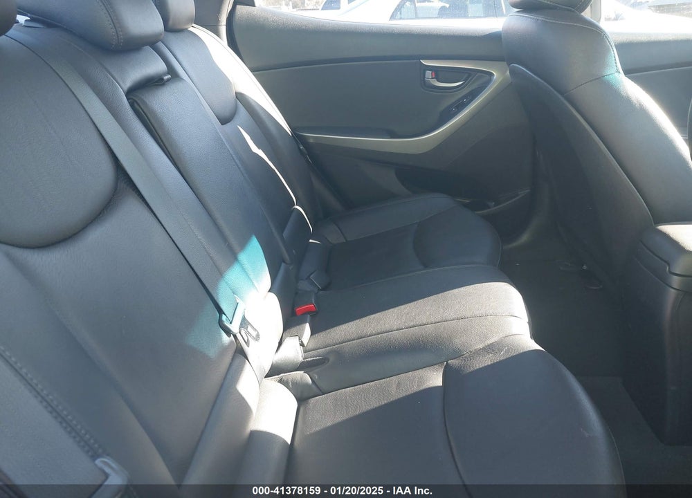 2011 HYUNDAI ELANTRA LIMITED VIN: 5NPDH4AE4BH039532