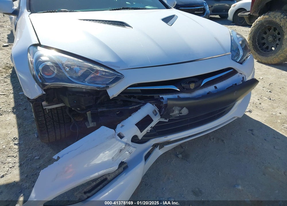 2015 HYUNDAI GENESIS VIN: KMHHU6KJ1FU126638