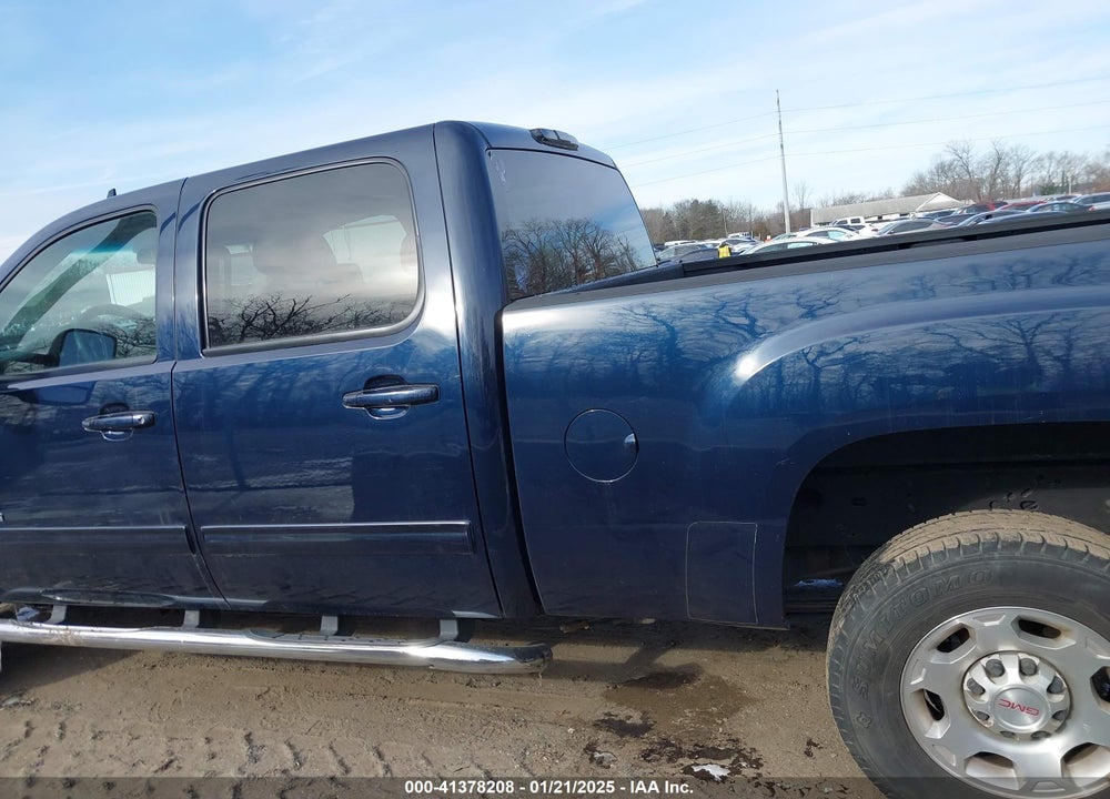 2008 GMC SIERRA 2500HD VIN: 1GTHK236X8F160159