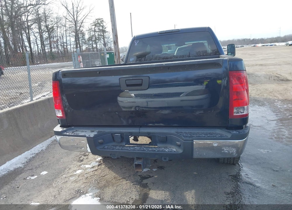 2008 GMC SIERRA 2500HD VIN: 1GTHK236X8F160159