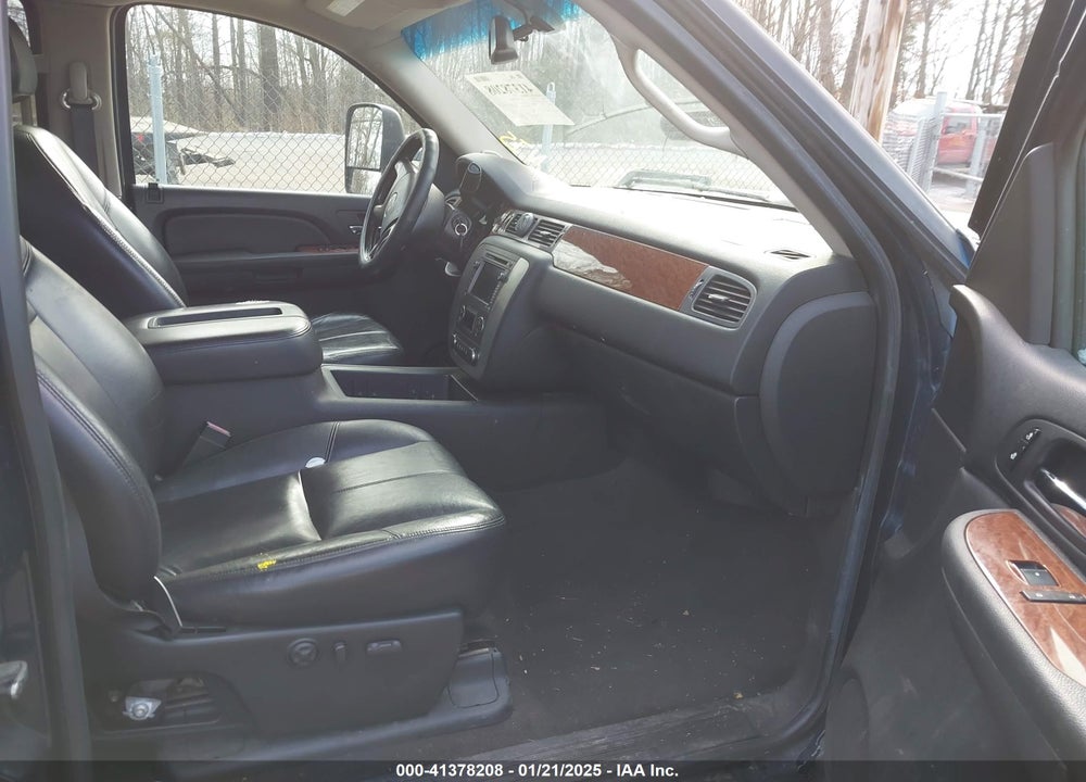 2008 GMC SIERRA 2500HD VIN: 1GTHK236X8F160159