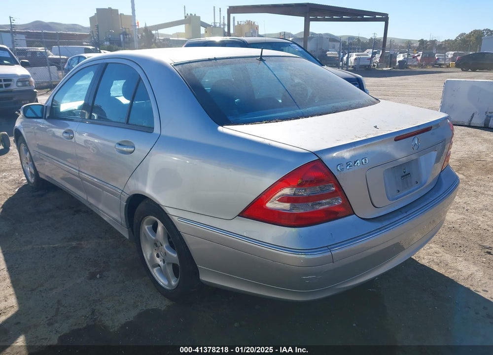 2001 MERCEDES-BENZ C 240 VIN: WDBRF61J41F085292