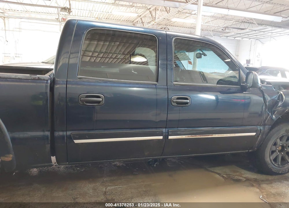 2005 CHEVROLET SILVERADO 1500 Z71 VIN: 2GCEK13T151390520