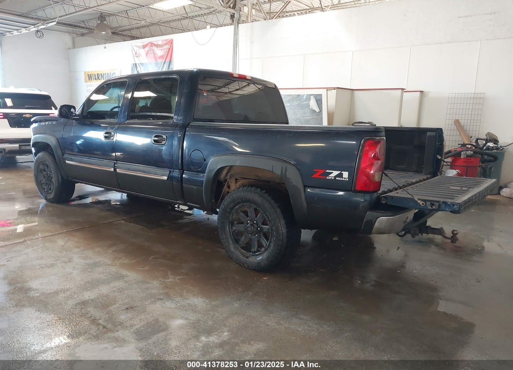 2005 CHEVROLET SILVERADO 1500 Z71 VIN: 2GCEK13T151390520