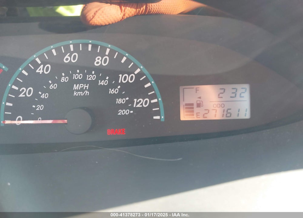2010 TOYOTA YARIS VIN: JTDBT4K37A1366600
