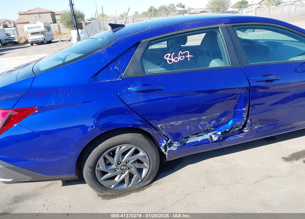 2024 HYUNDAI ELANTRA SEL VIN: KMHLM4DG7RU822618