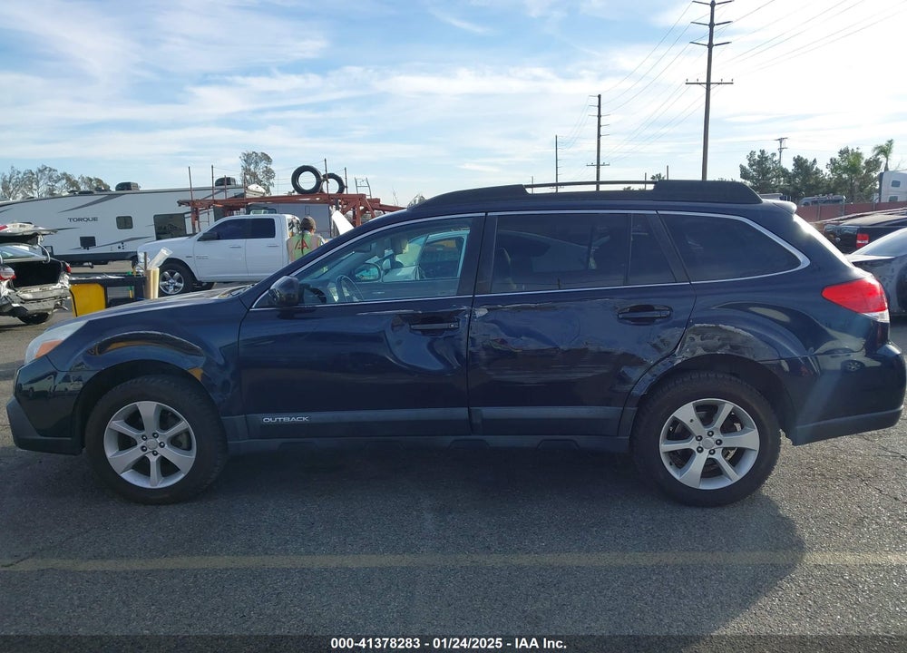 2013 SUBARU OUTBACK 2.5I PREMIUM VIN: 4S4BRBBC7D3275446