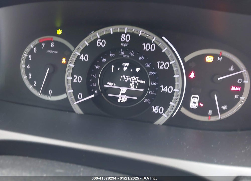 2013 HONDA ACCORD LX VIN: 1HGCR2F33DA109781