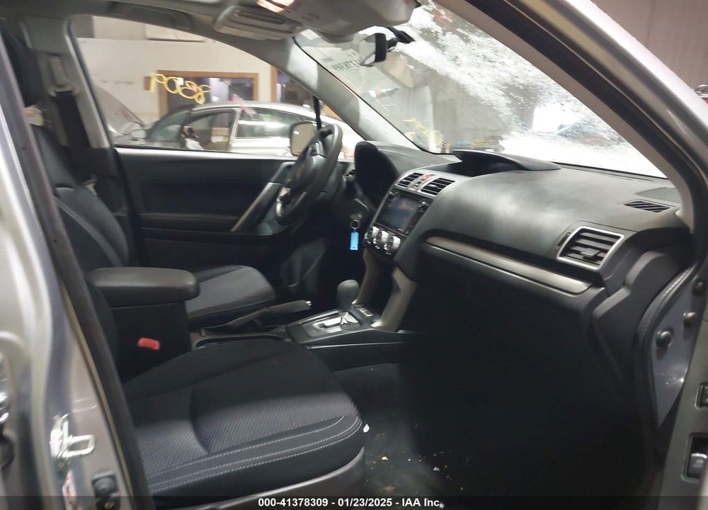 2017 SUBARU FORESTER 2.5I PREMIUM VIN: JF2SJAGC2HH495294