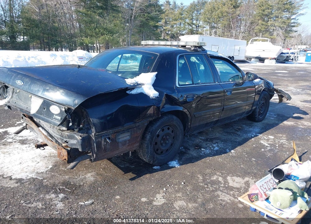 2011 FORD CROWN VICTORIA POLICE INTERCEPTOR VIN: 2FABP7BV1BX172280