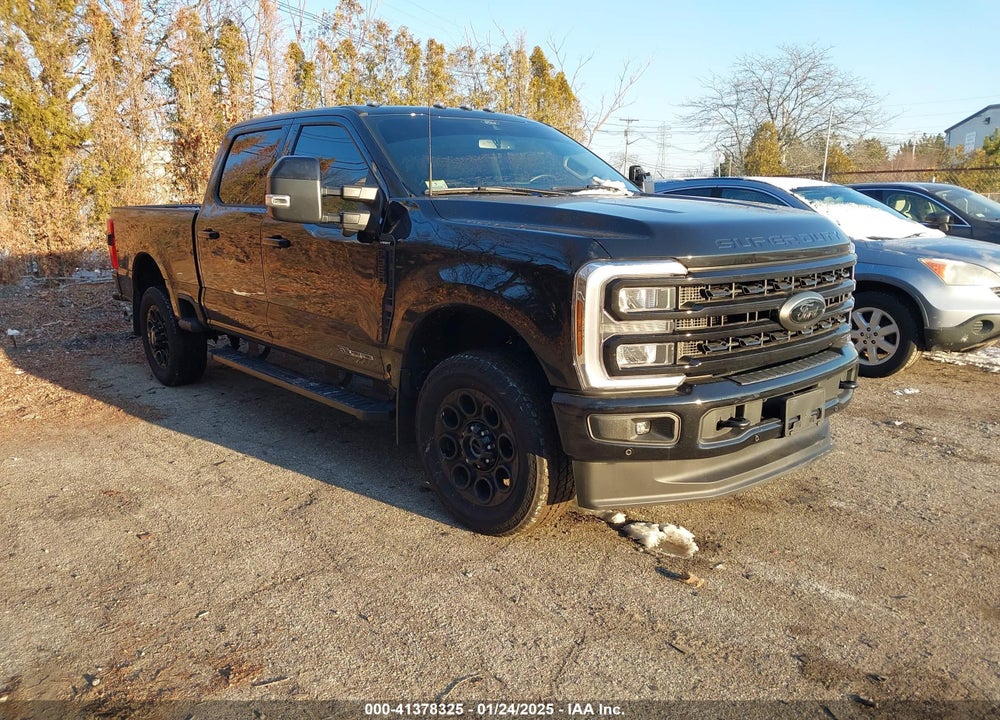 2024 FORD F-350 LARIAT VIN: 1FT8W3BT5RED10333