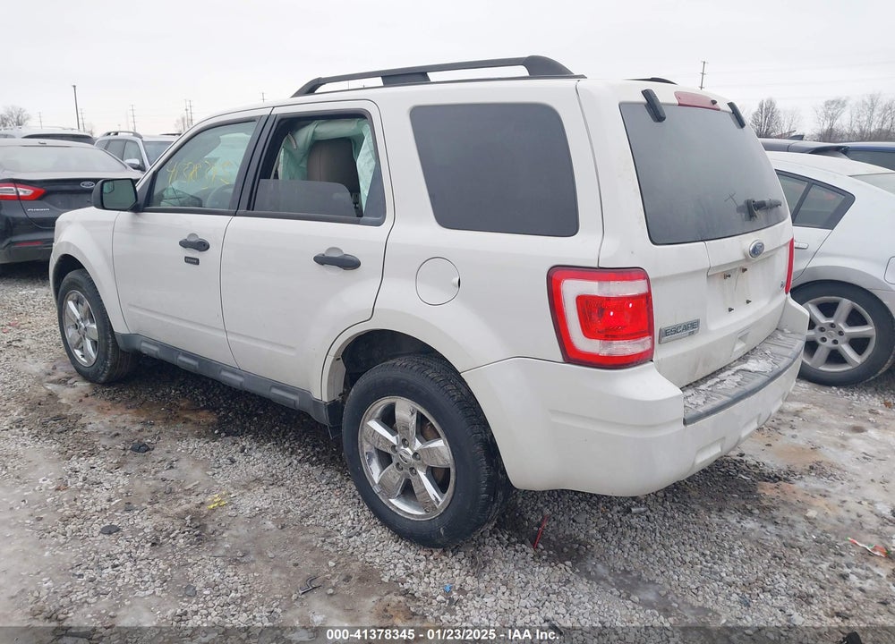 2010 FORD ESCAPE XLT VIN: 1FMCU9DGXAKC63210