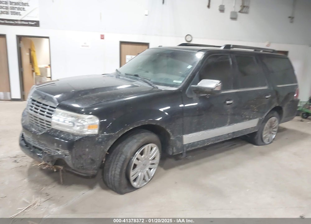 2011 LINCOLN NAVIGATOR VIN: 5LMJJ2J59BEJ04301
