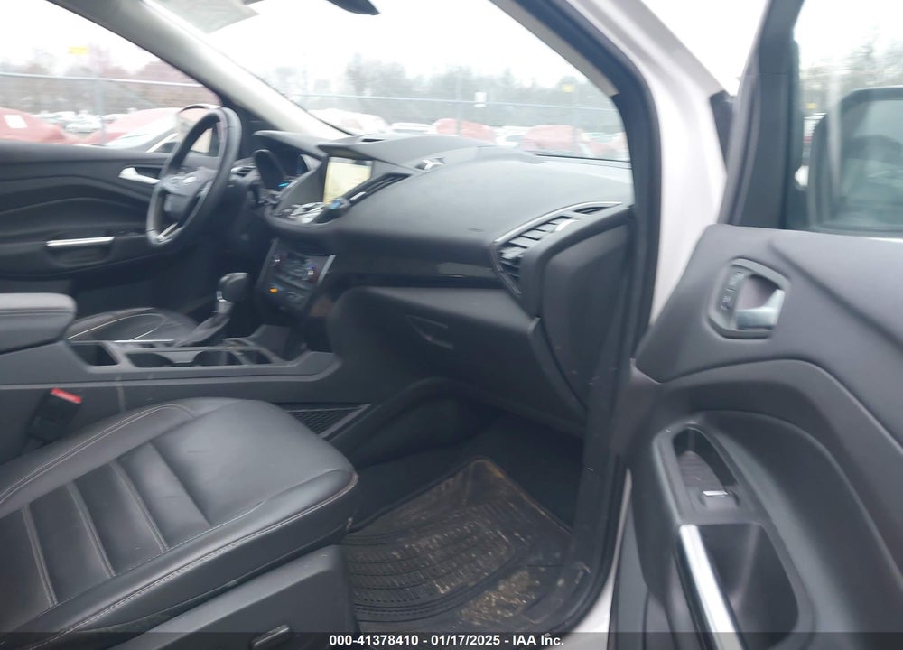 2017 FORD ESCAPE TITANIUM VIN: 1FMCU9J94HUC70125