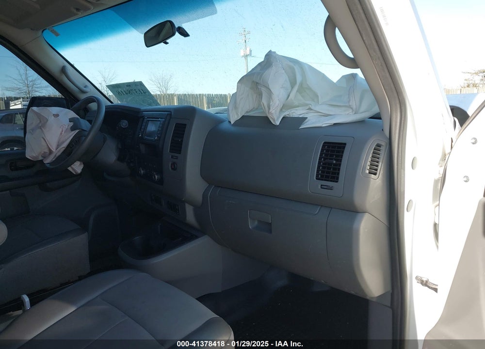 2017 NISSAN NV CARGO NV1500 SV V6 VIN: 1N6BF0KM4HN804143