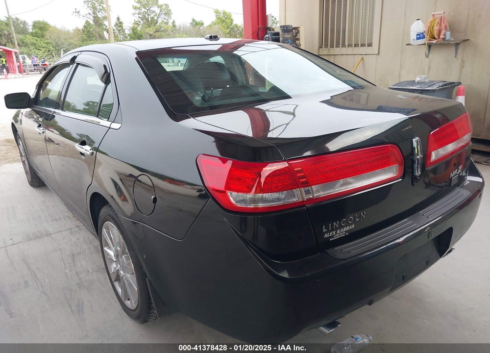 2011 LINCOLN MKZ VIN: 3LNHL2GC3BR769130