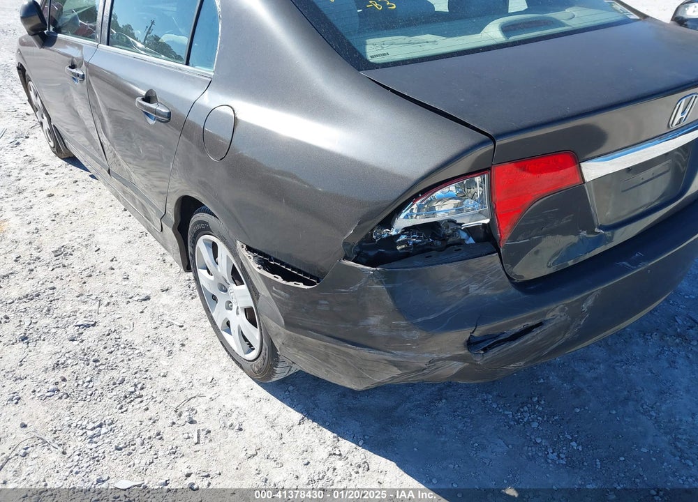 2010 HONDA CIVIC VIN: 2HGFA1F5XAH526277