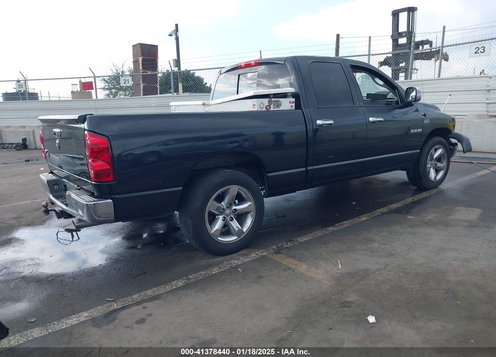 2008 DODGE RAM 1500 VIN: 1D7HA18268S560946
