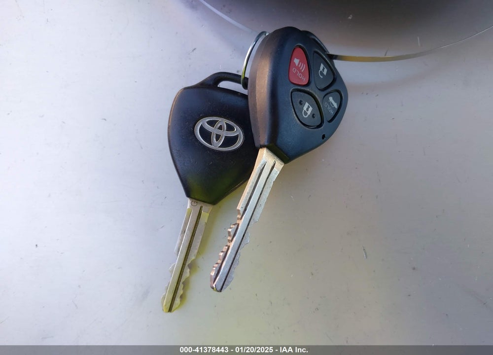 2013 TOYOTA COROLLA LE VIN: 2T1BU4EE7DC006950