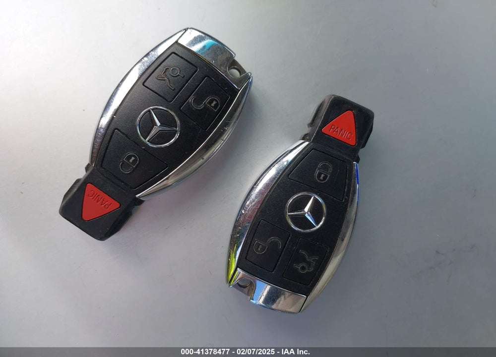 2012 MERCEDES-BENZ C VIN: WDDGF4HB9CR193796
