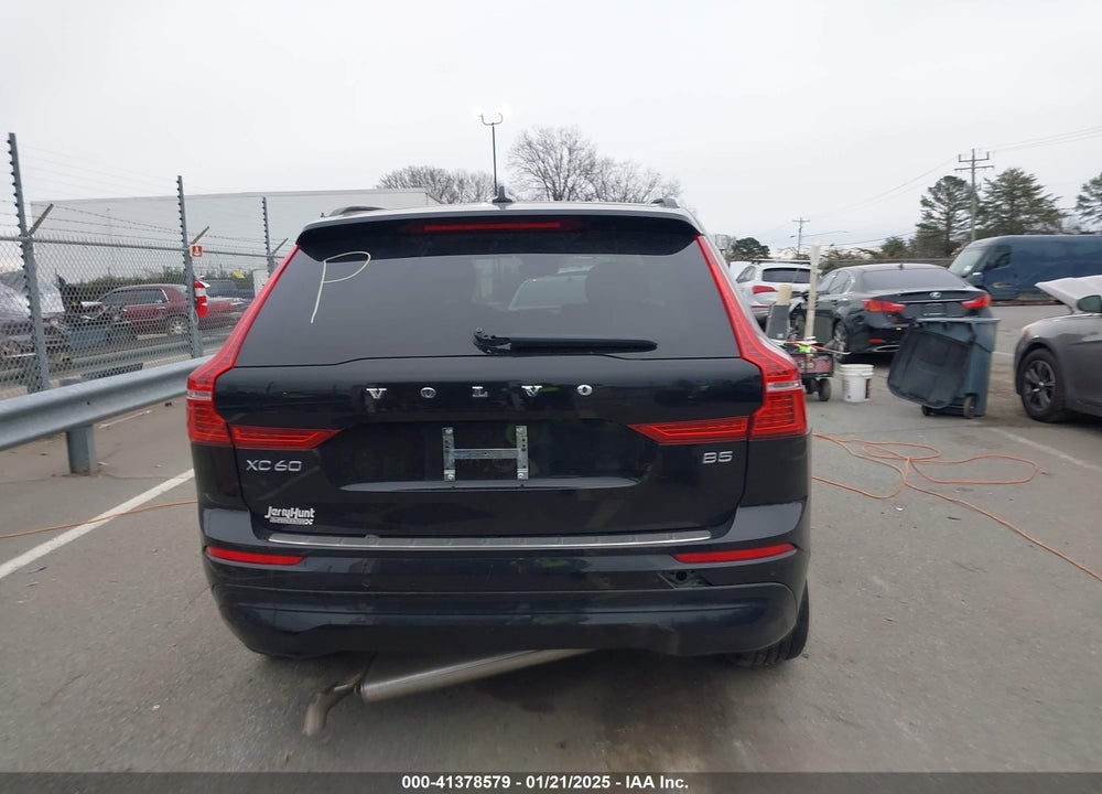 2022 VOLVO XC60 B5 MOMENTUM VIN: YV4L12DK9N1084349