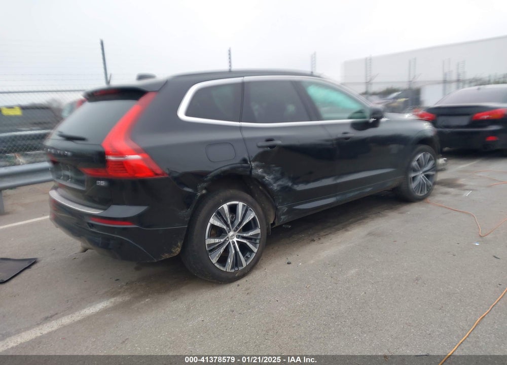 2022 VOLVO XC60 B5 MOMENTUM VIN: YV4L12DK9N1084349
