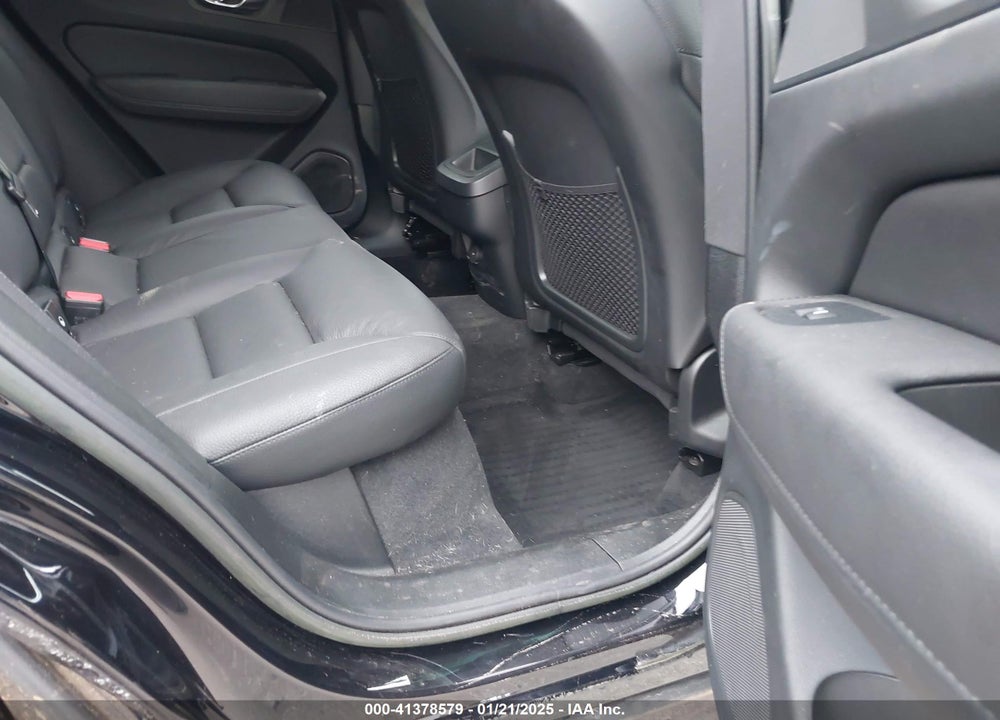 2022 VOLVO XC60 B5 MOMENTUM VIN: YV4L12DK9N1084349